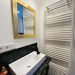 Zur Waldauer Hoehe Mit 3 Sz, 120qm & 40qm Balkon Apartman Schleusingen