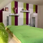 Zur Waldauer Hoehe Mit 3 Sz, 120qm & 40qm Balkon *