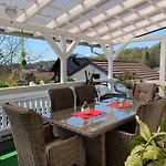 Zur Waldauer Hoehe Mit 3 Sz, 120qm & 40qm Balkon Apartman