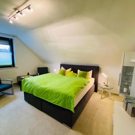 Appartement Zur Waldauer Hoehe Mit 3 Sz, 120qm & 40qm Balkon