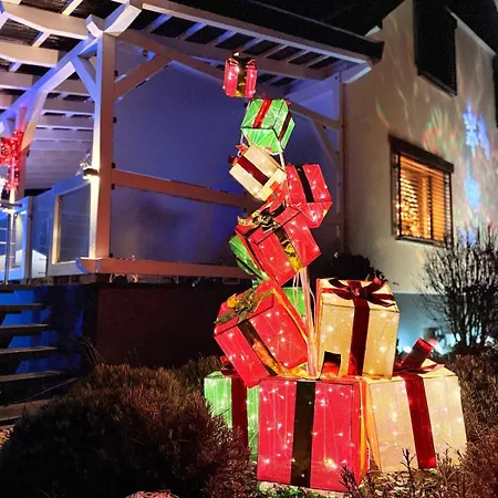 Appartement Zur Waldauer Hoehe Mit 3 Sz, 120qm & 40qm Balkon