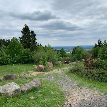 Zur Waldauer Hoehe Mit 3 Sz, 120qm & 40qm Balkon Schleusingen