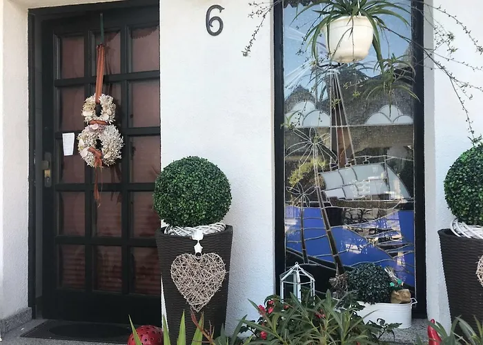 Zur Waldauer Hoehe Mit 3 Sz, 120qm & 40qm Balkon *